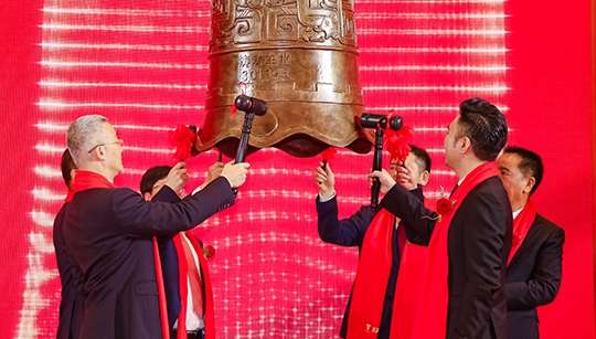 扬帆蓝海 乘涛而上——全地形车“幼巨人”5001拉斯维加斯官方网站车业登陆创业板